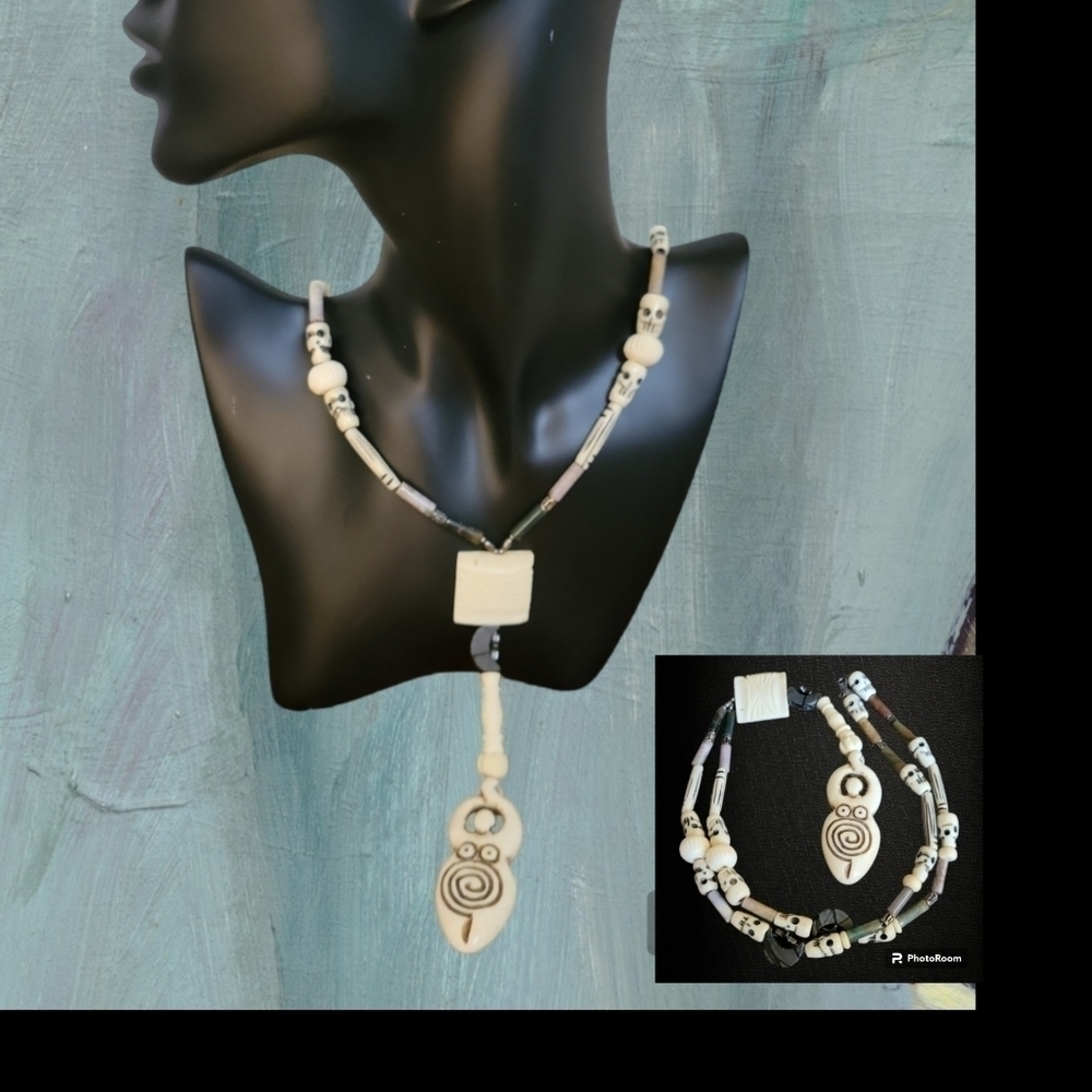 ARTISAN carved bone jasper moon goddess earth primitive Lavalier Necklace